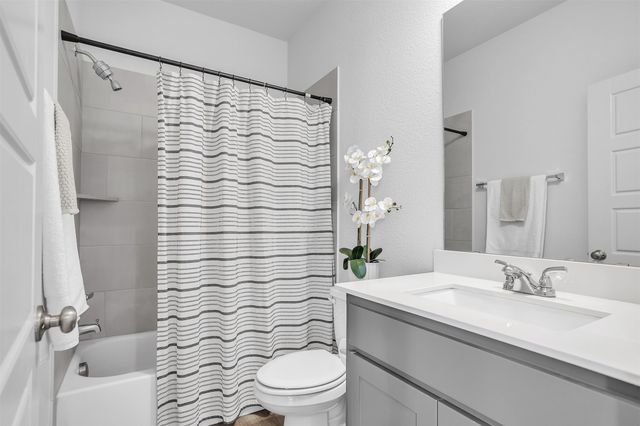 2121 Winsbury Way, Forney, TX 75126