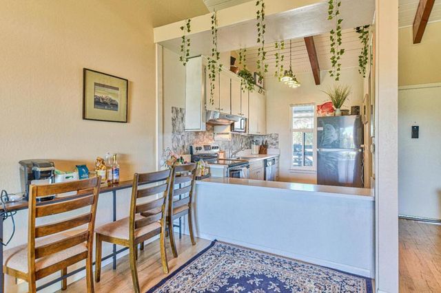 158 Kern Street 11, Salinas, CA 93905