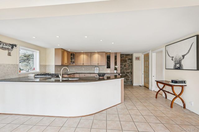 18 Juengstville Road, North Salem, NY 10519