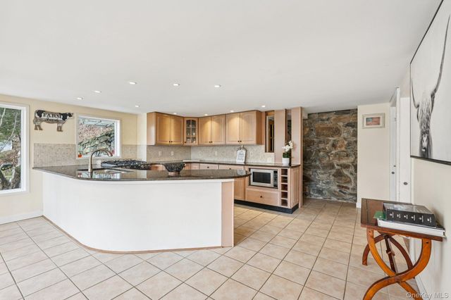 18 Juengstville Road, North Salem, NY 10519