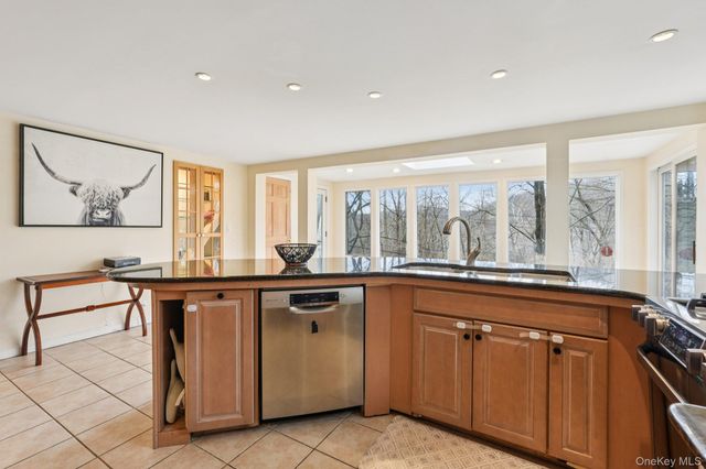 18 Juengstville Road, North Salem, NY 10519