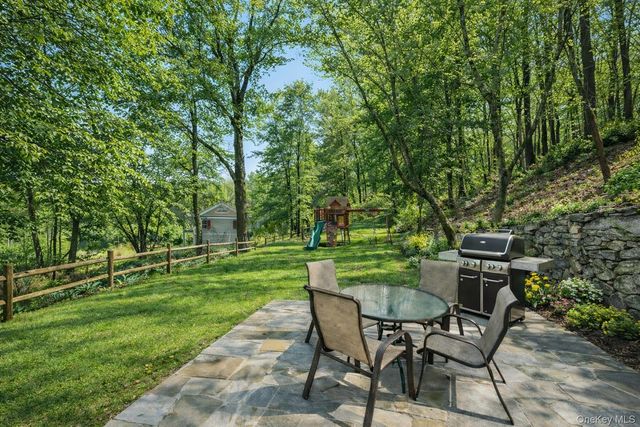 18 Juengstville Road, North Salem, NY 10519