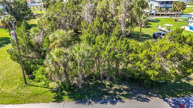 5105 CEDARBROOK LANE, Hernando Beach, FL 34607