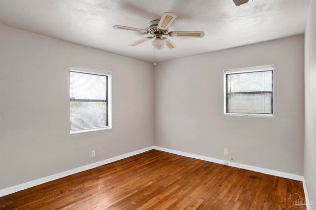 2802 W Gonzalez St, Pensacola, FL 32505