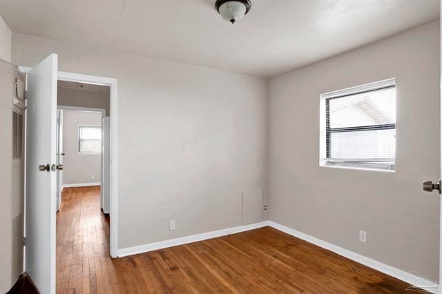 2802 W Gonzalez St, Pensacola, FL 32505