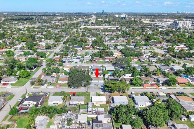 6231 Mayo St, Hollywood, FL 33023
