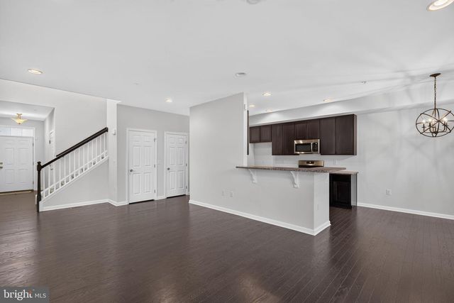 1497 CASPIAN ST, Allentown, PA 18104