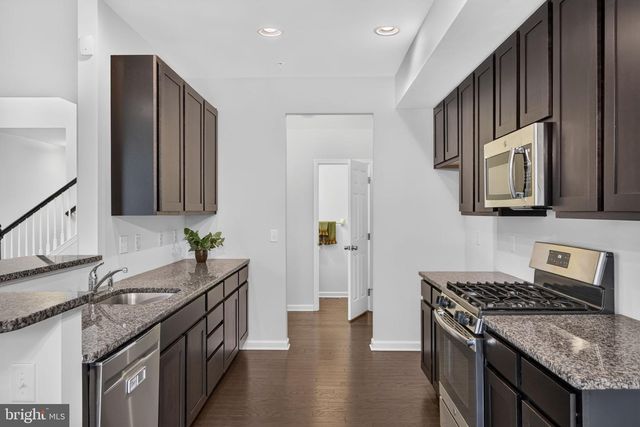 1497 CASPIAN ST, Allentown, PA 18104