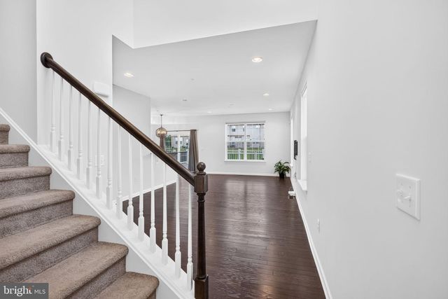 1497 CASPIAN ST, Allentown, PA 18104