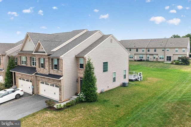 1497 CASPIAN ST, Allentown, PA 18104