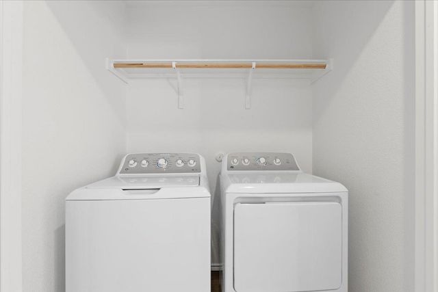 210 Chapel Beck DR, Kyle, TX 78640