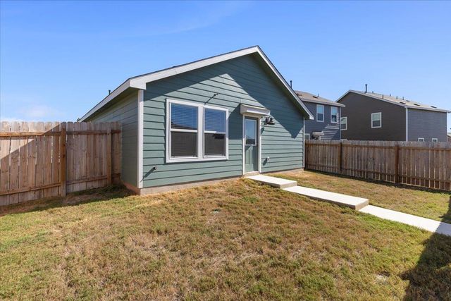 210 Chapel Beck DR, Kyle, TX 78640