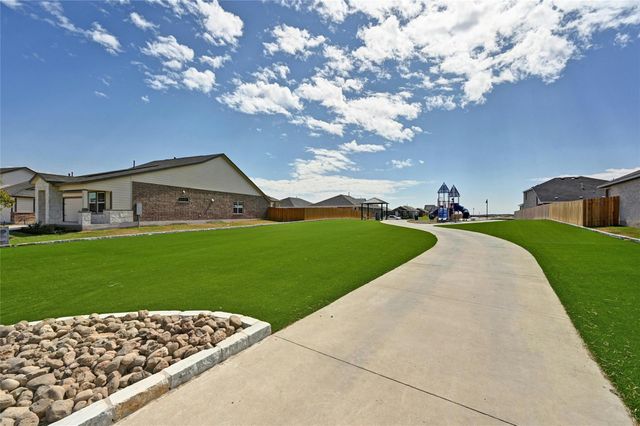 210 Chapel Beck DR, Kyle, TX 78640