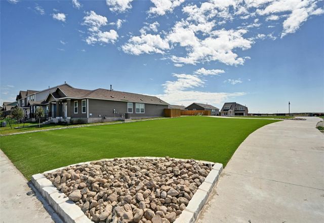 210 Chapel Beck DR, Kyle, TX 78640