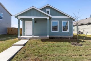 210 Chapel Beck DR, Kyle, TX 78640