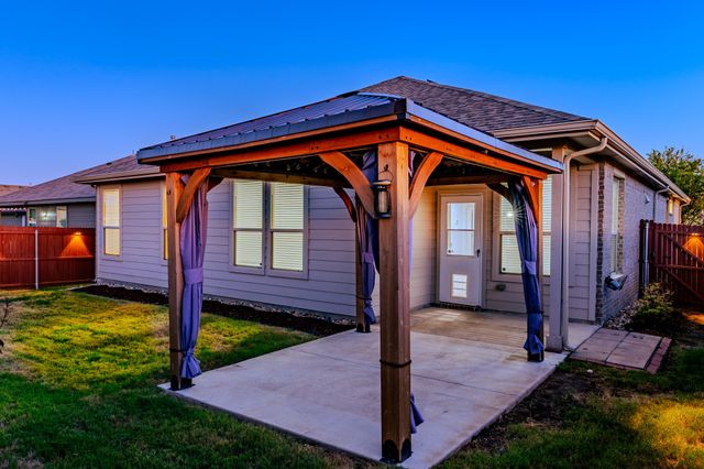 540 Dunmore Drive, Haslet, TX 76052