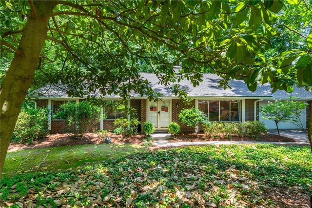 2805 Burtz Drive, Marietta, GA 30068