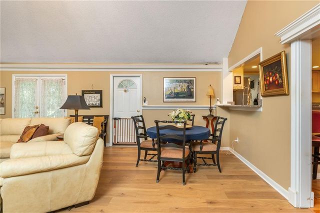 2805 Burtz Drive, Marietta, GA 30068