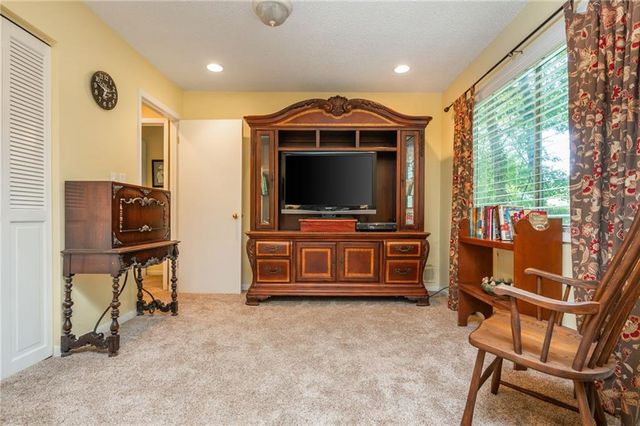 2805 Burtz Drive, Marietta, GA 30068
