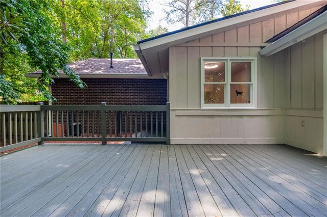 2805 Burtz Drive, Marietta, GA 30068