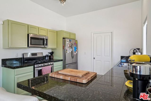 58055 Desert Gold Drive, Yucca Valley, CA 92284