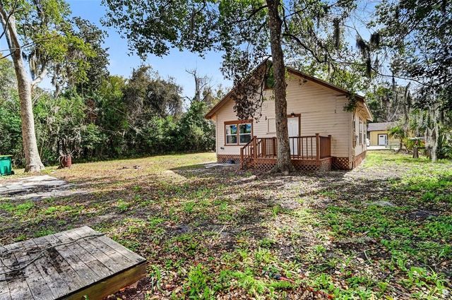 727 WOOD STREET, Deland, FL 32724