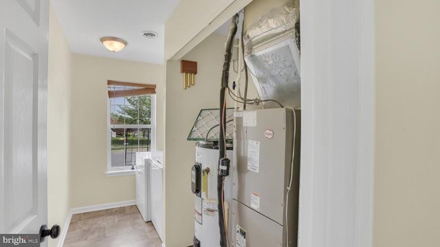1402 BURNSIDE DR, Hampstead, MD 21074