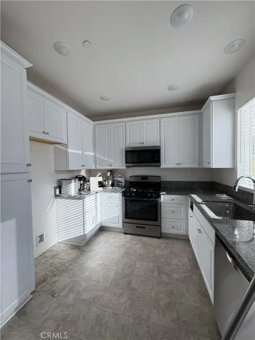 12918 Echo Valley Street, Victorville, CA 92392