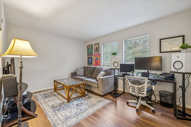 500 Paragon Mills Rd Apt E6, Nashville, TN 37211