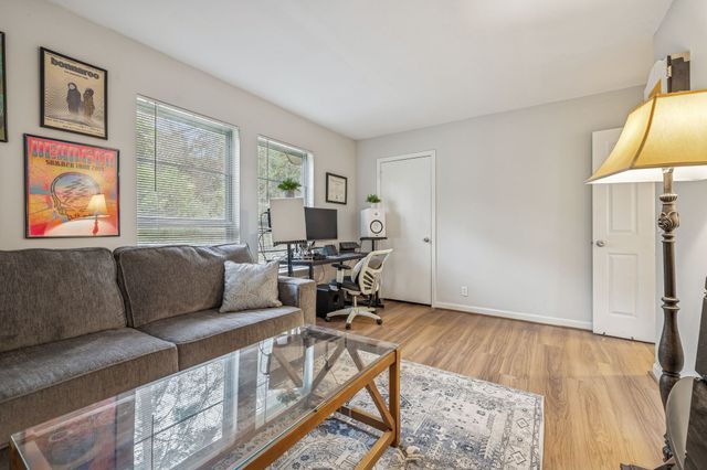 500 Paragon Mills Rd Apt E6, Nashville, TN 37211