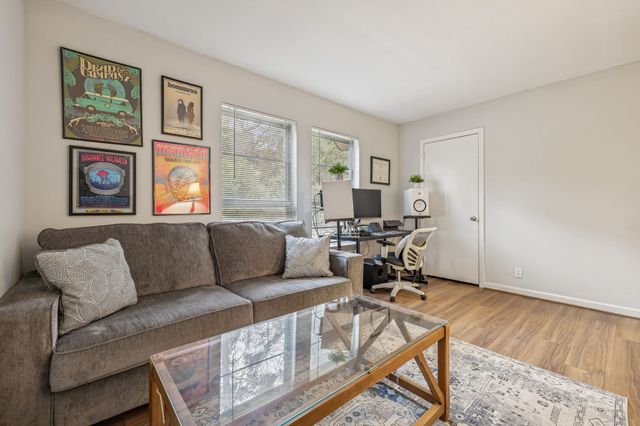 500 Paragon Mills Rd Apt E6, Nashville, TN 37211