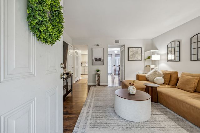 500 Paragon Mills Rd Apt E6, Nashville, TN 37211