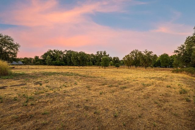 2615 Delmar Ave, Penryn, CA 95663