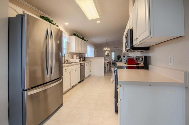 2100 KINGS HIGHWAY 690, Port Charlotte, FL 33980