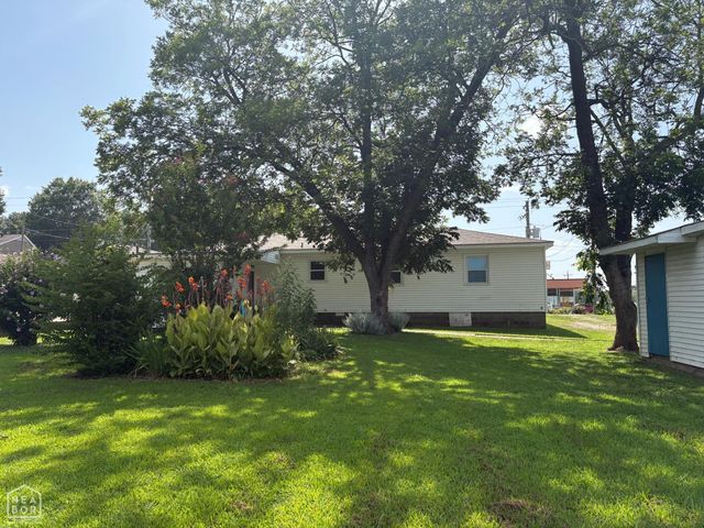 902 Tony Drive, Jonesboro, AR 72401