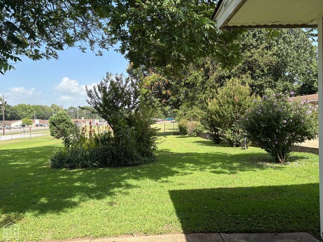 902 Tony Drive, Jonesboro, AR 72401