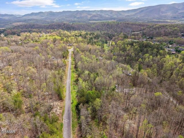 1433 Timber Trail, Newport, TN 37821