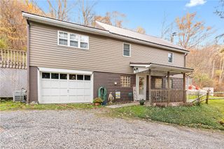 930 Howes Run Rd, Fawn Twp, PA 15084