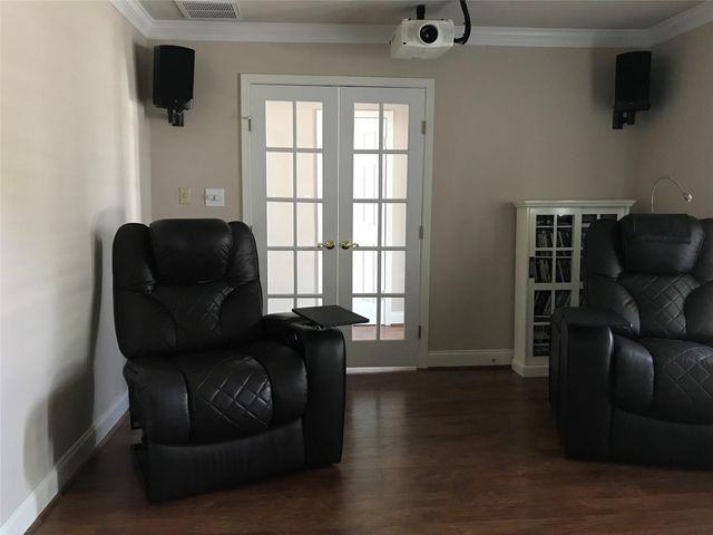 127 Parliament Drive, Houston, TX 77034