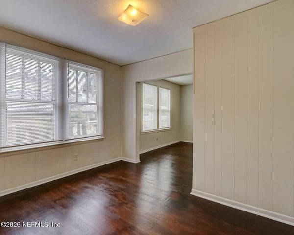 7128 LUCKY Drive W, Jacksonville, FL 32208