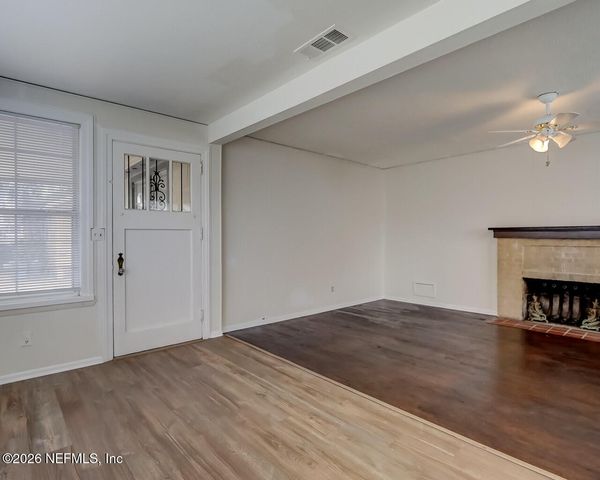 7128 LUCKY Drive W, Jacksonville, FL 32208