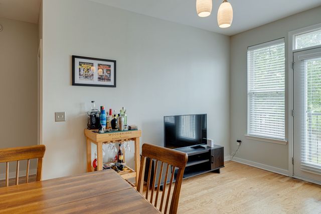 3000 Vanderbilt Pl Apt 413, Nashville, TN 37212