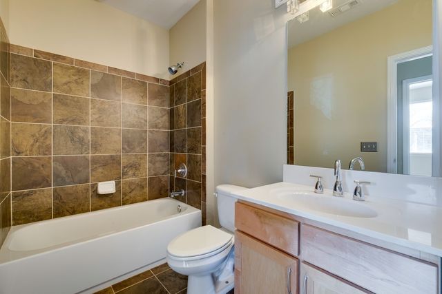 3000 Vanderbilt Pl Apt 413, Nashville, TN 37212