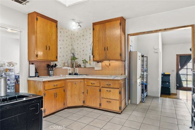 1219 E 7th, Ontario, CA 91764