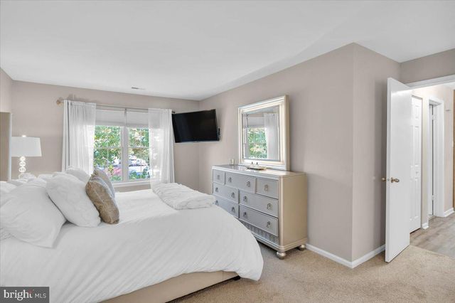612 COVINGTON CT, Sewell, NJ 08080