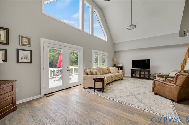111 Burruss Mill Rd, Bumpass, VA 23024