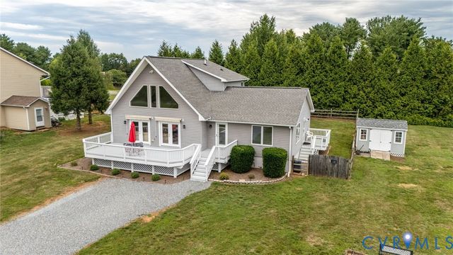 111 Burruss Mill Rd, Bumpass, VA 23024