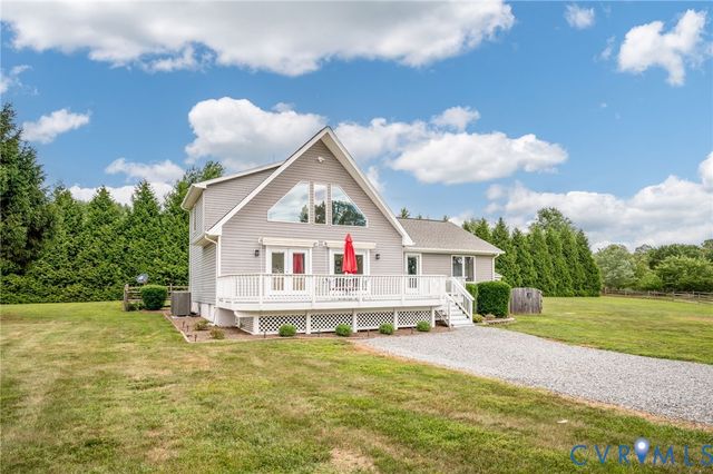 111 Burruss Mill Rd, Bumpass, VA 23024