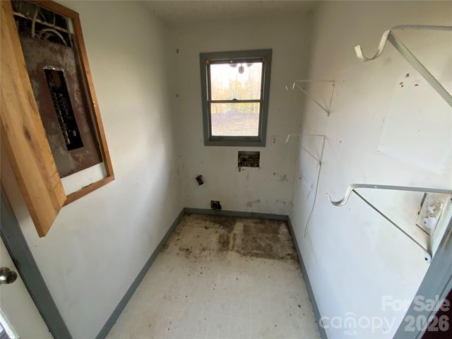 154 Lovelace Road, Forest City, NC 28043