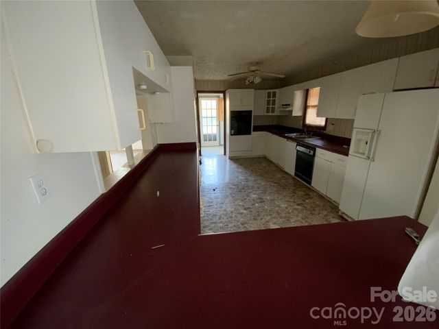 154 Lovelace Road, Forest City, NC 28043